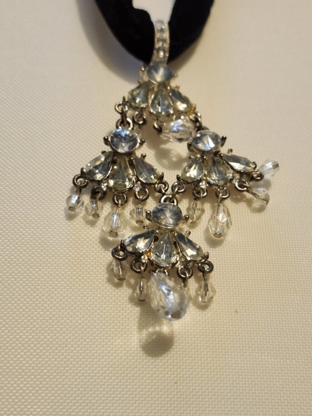 90's Choker Velvet Necklace Robert Rose Chandelier Pendant Victorian